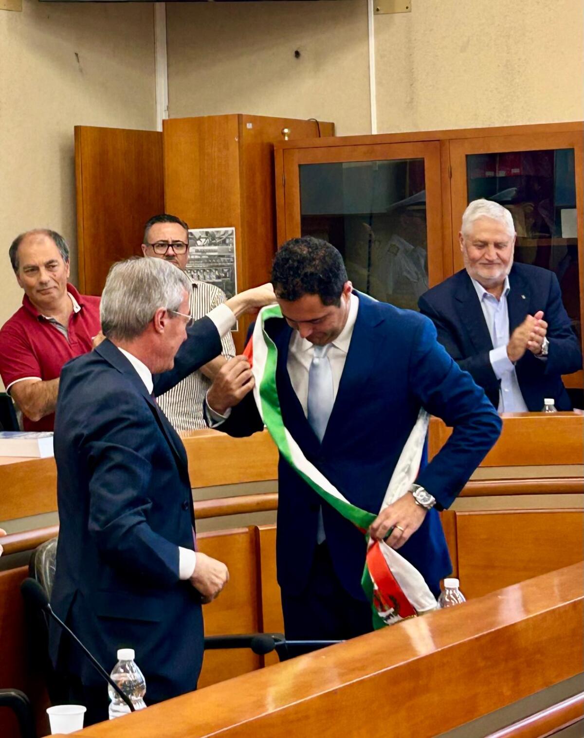 I discorsi in aula di Greco e Di Stefano, il vecchio e nuovo sindaco - 