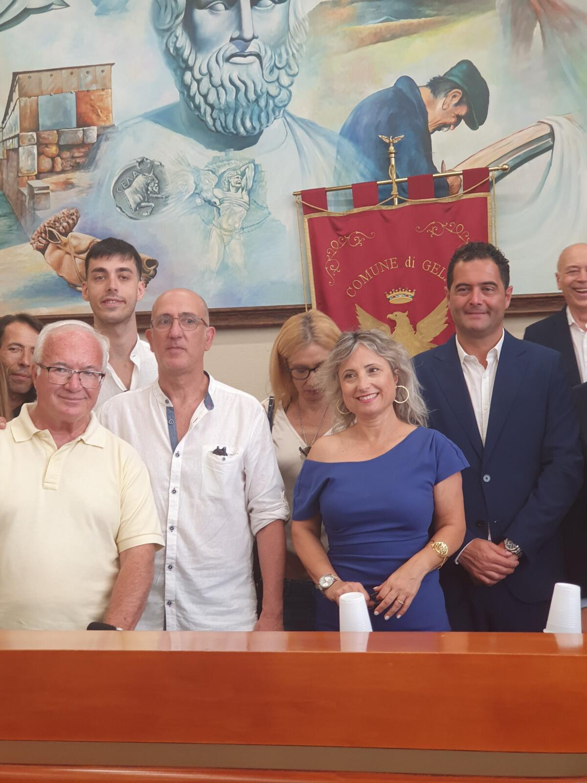 Nella maggioranza Di Stefano intese tutte da costruire. Banco di prova per il sindaco - 