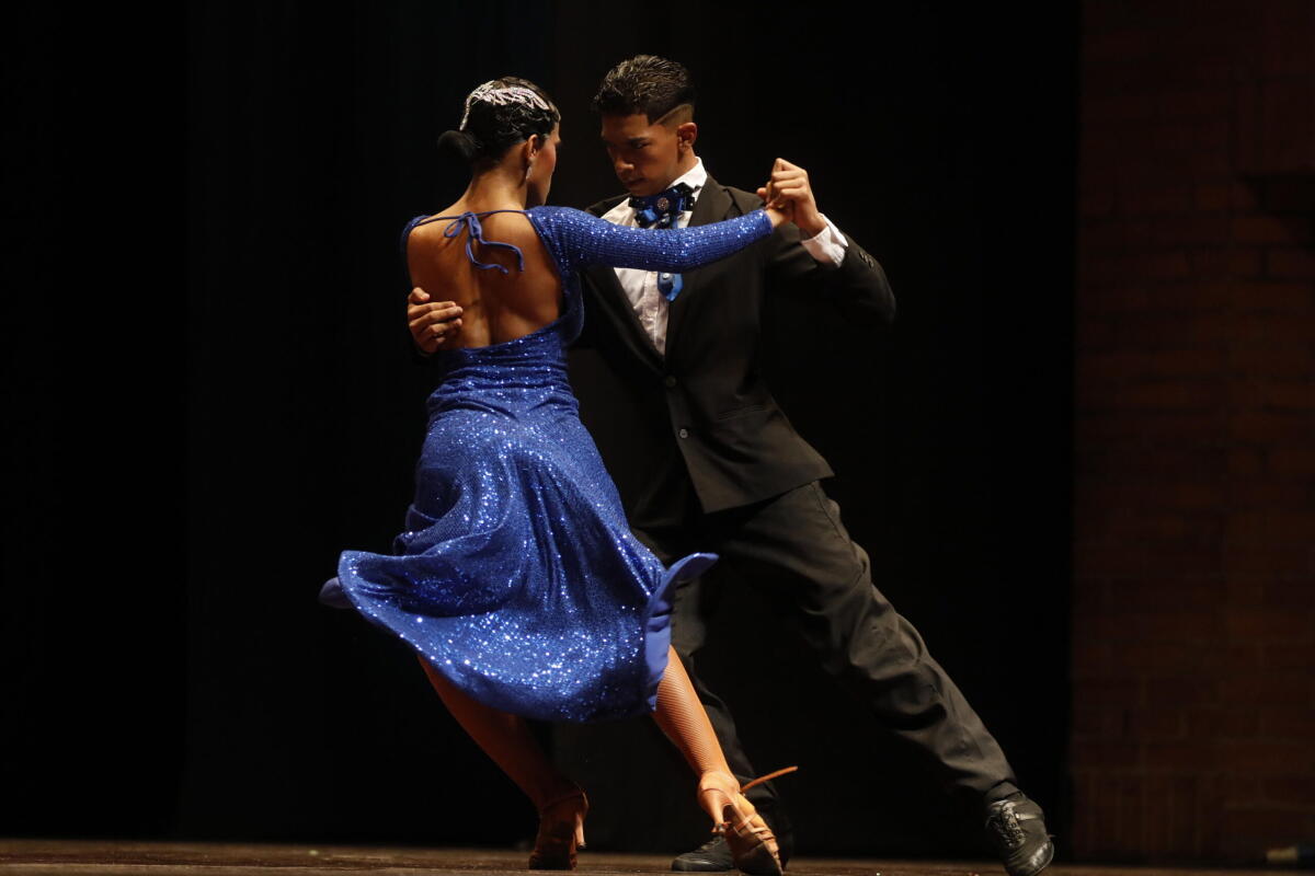 Festival Internazionale del Tango di Sicilia dal 13 agosto - epa11438185 Dancers compete in the International Dance Championship during the XVIII International Tango Festival (Festitango), in Medellin, Colombia, 25 June 2024. The XVIII International Tango Festival was inaugurated with the slogan 'Feeling Medel