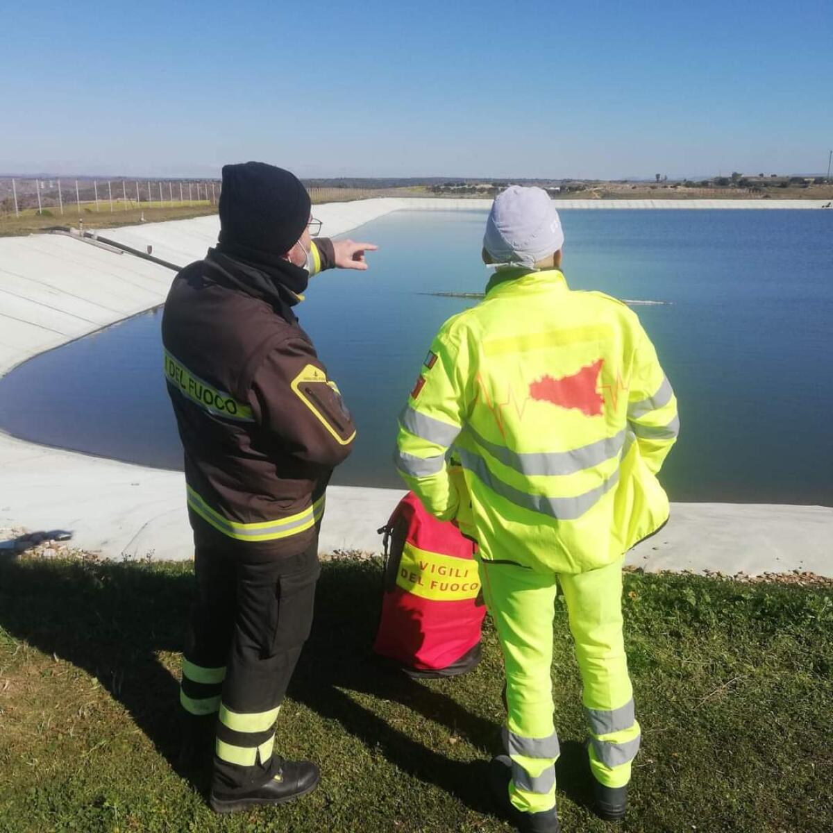 Cade in una vasca per l’irrigazione, tunisino annega a Vittoria -
