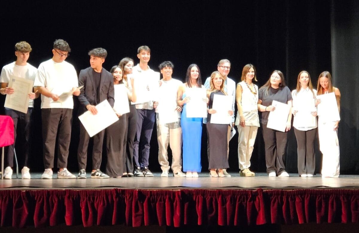 Graduation day all&#8217;Istituto Eschilo tra ricordi ed emozioni - 