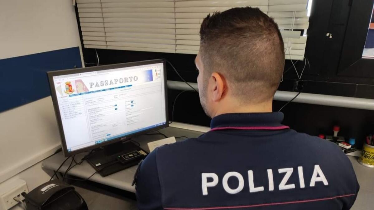 Prenotazioni per rilascio passaporto - 
