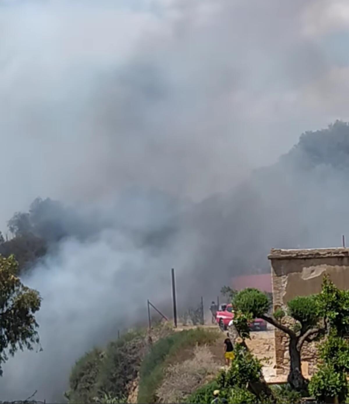 Ancora fuoco a Caposoprano - 