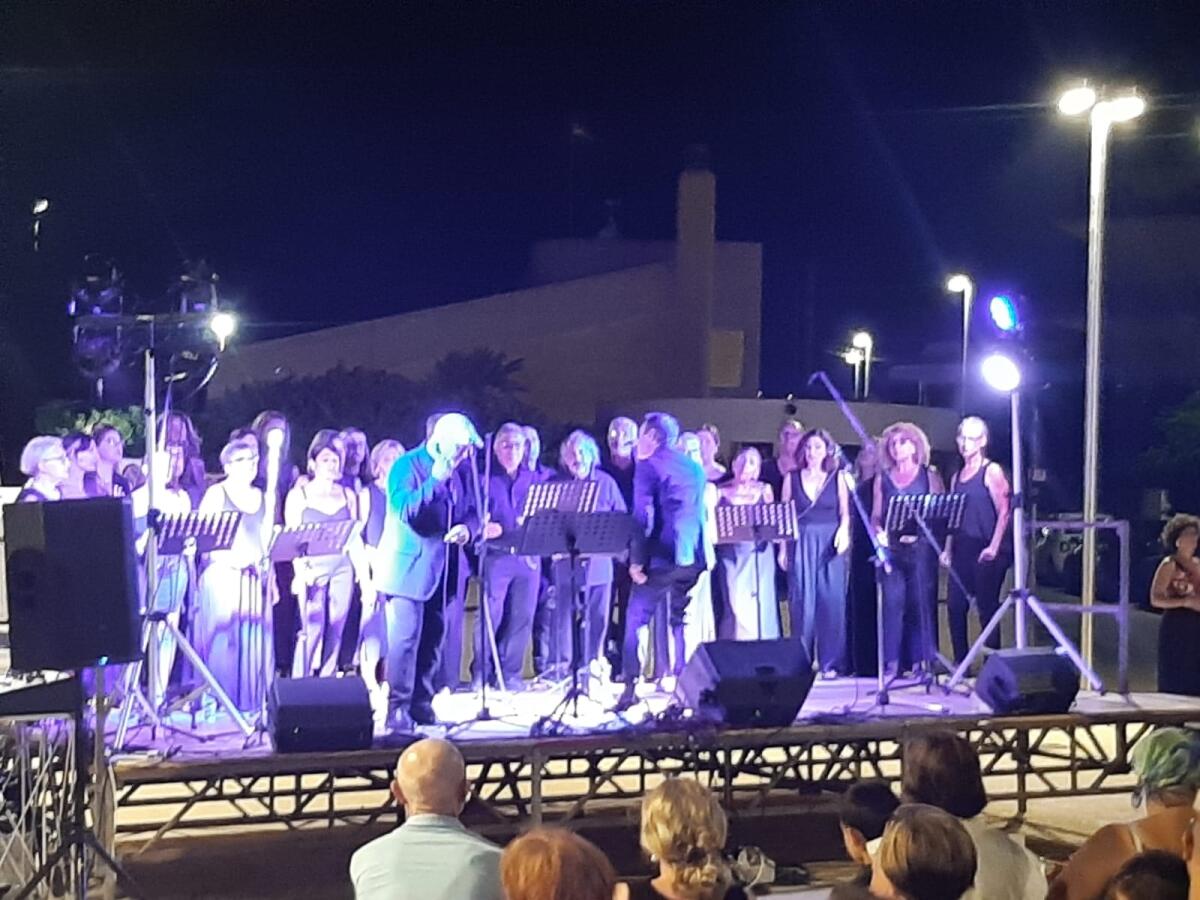 Piazza Mediterraneo “avvolta” dalle melodie del Modica Gospel Choir -
