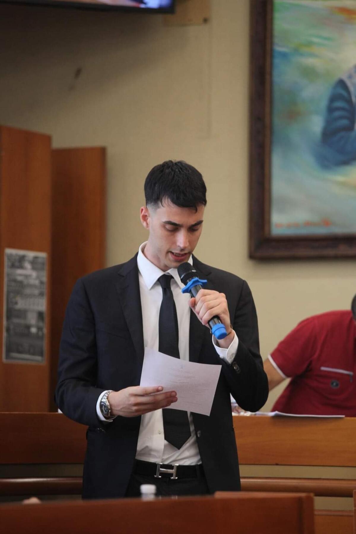 La commissione “bollente” e la ricetta della sinergia del giovane Tomasi -