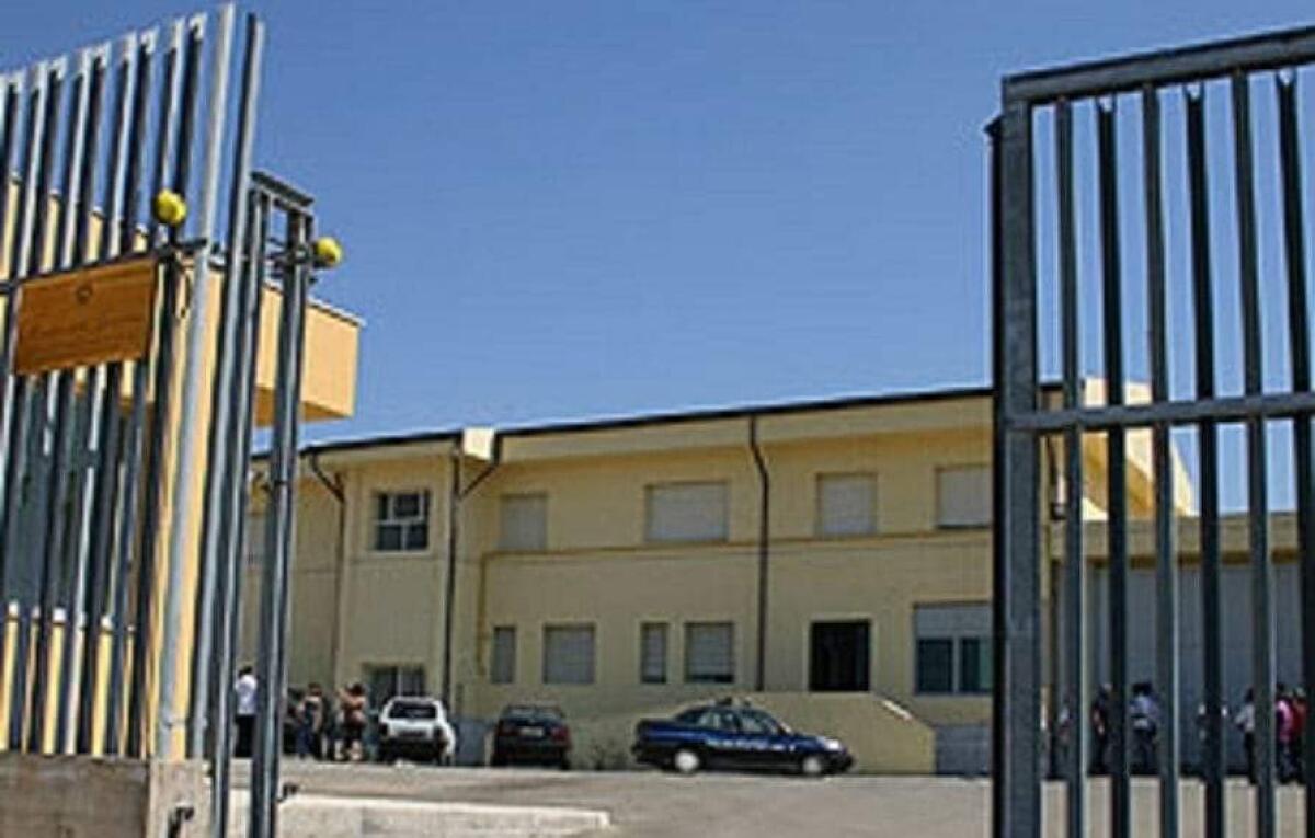 Lorefice: &#8220;la politica unita per garantire dignità ai carcerati&#8221; - 