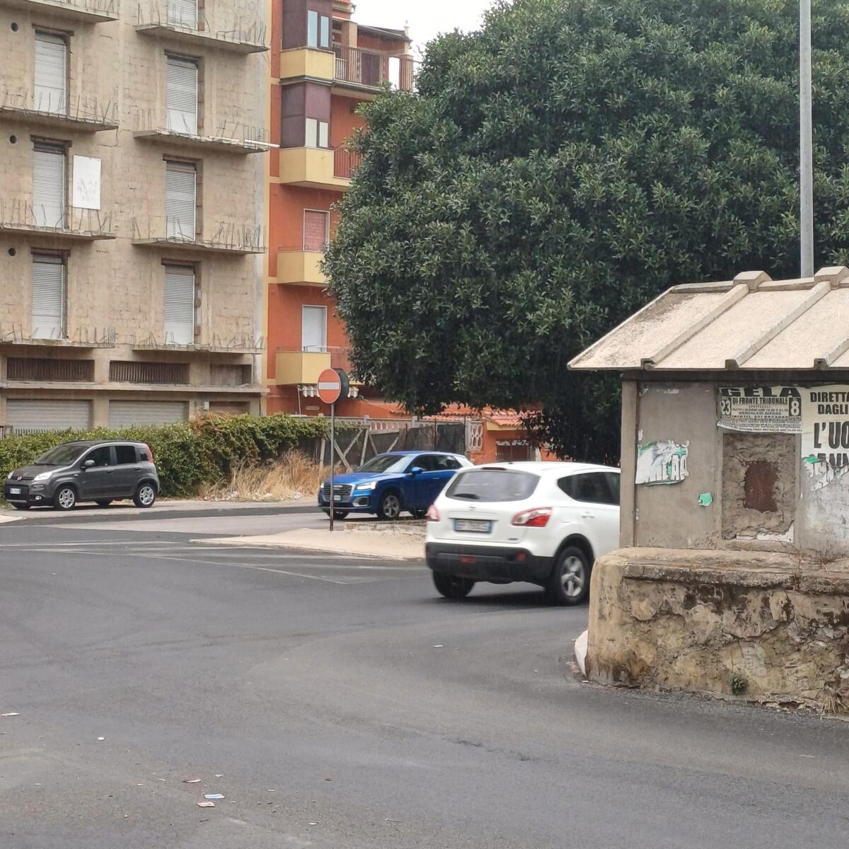 Ragazzina investita mentre va a scuola - 