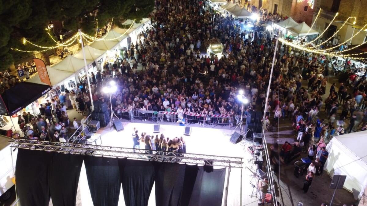 “Sagra della Cuddrireddra e della Pesca IGP 2024”: un successo da ripetere -