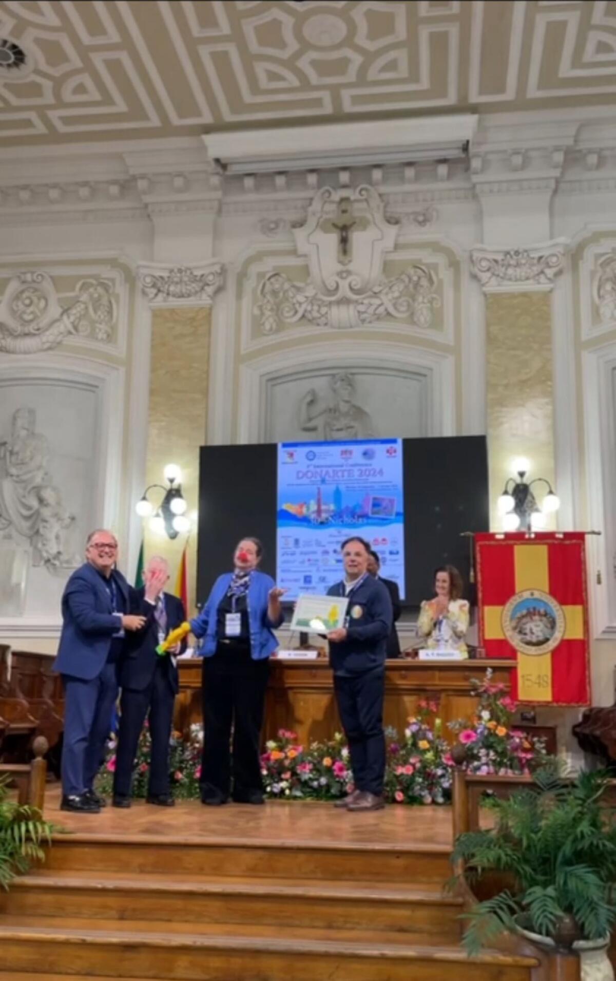 &#8216;Ambasciatori del sorriso nel mondo&#8217;: Gela rappresentata da Giacomo Giurato - 