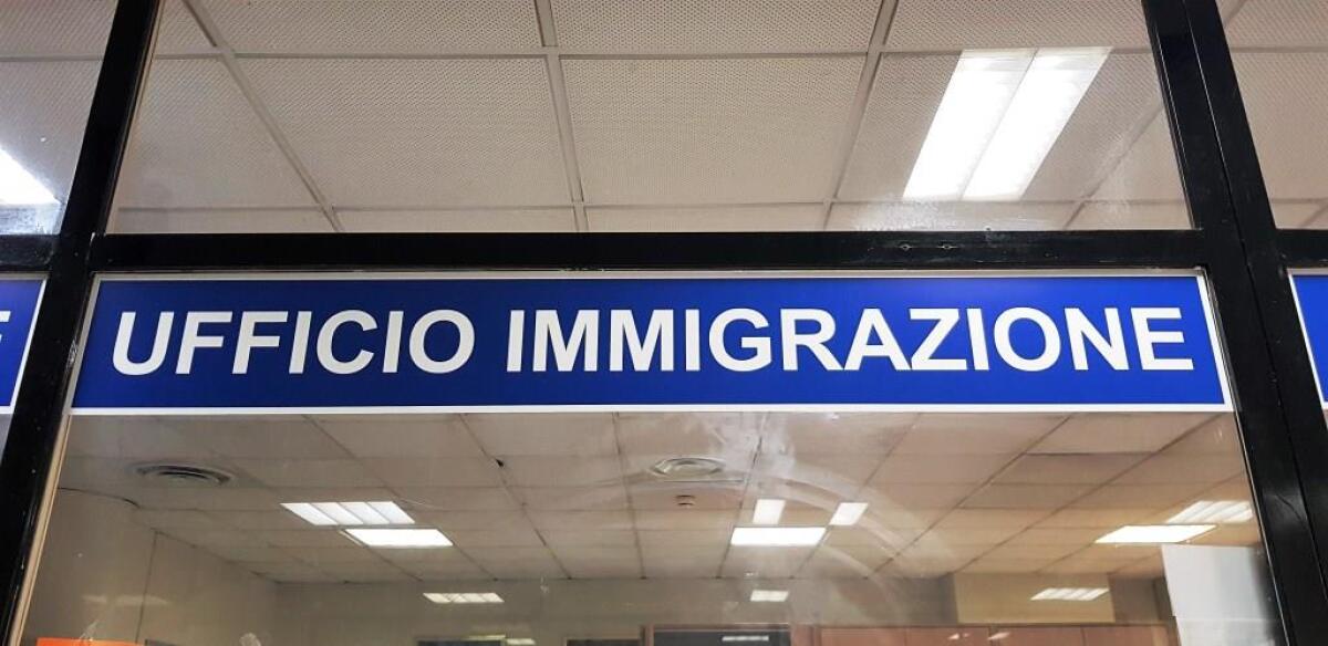 Quaranta stranieri irregolari espulsi dal territorio nazionale - 