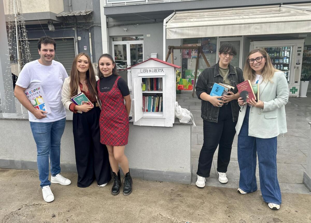 Il gruppo di “Non una di meno Gela” aderisce all&#8217;iniziativa &#8220;Libri in libertà&#8221; - 