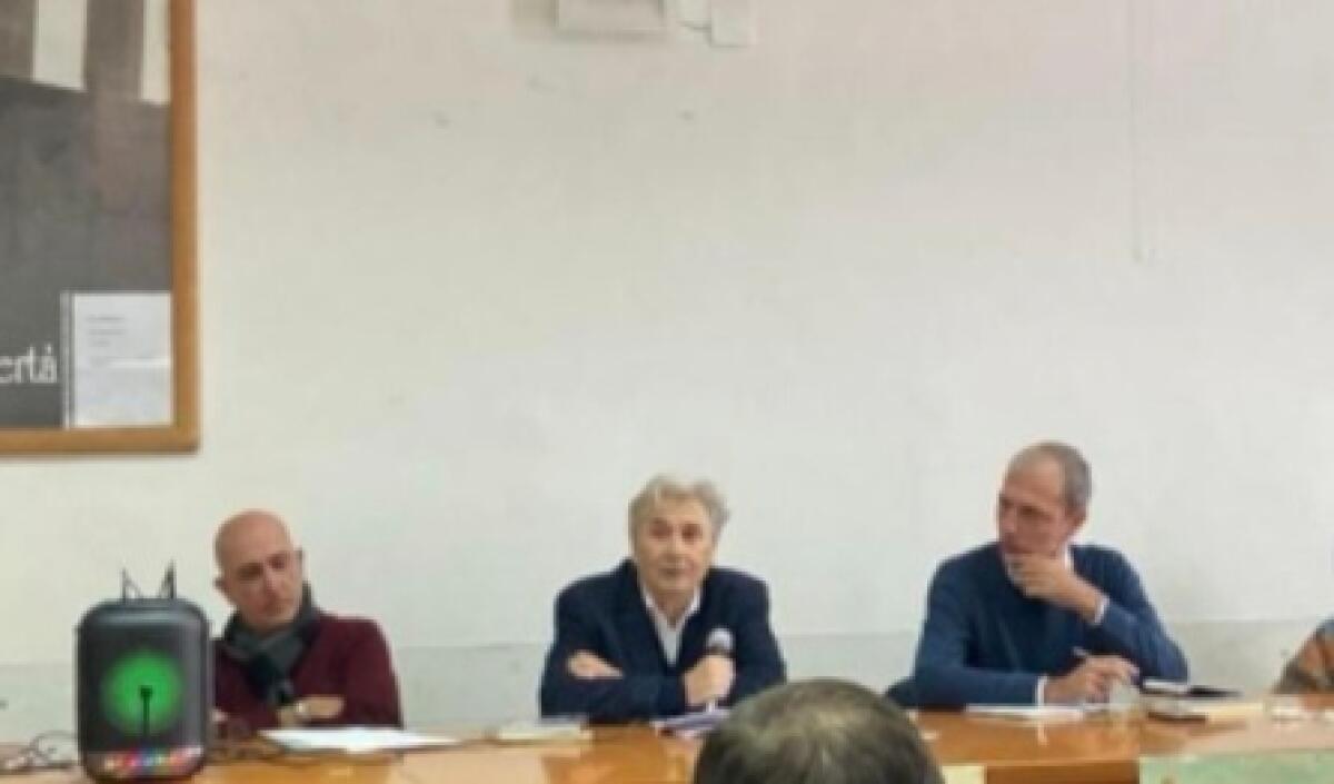 Vacca:&#8221;Vogliamo essere coinvolti nelle scelte rilevanti&#8221;.Di Paola:&#8221;Pci parte importante della coalizione&#8221; - 