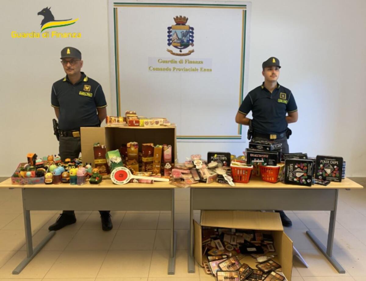 La GdF sequestra 40.000 prodotti contraffatti - 