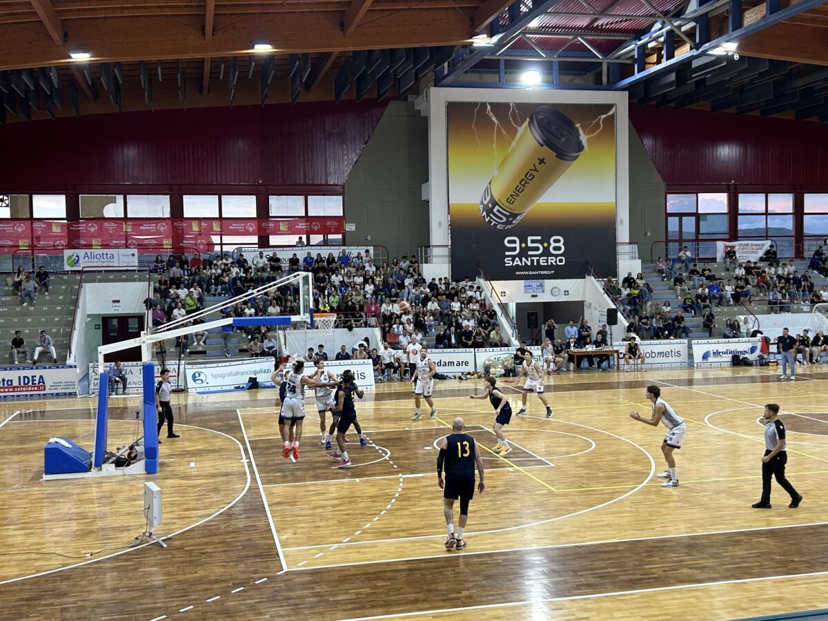 Gela basket vincente e compatto, con fiducia verso il derby di sabato - 