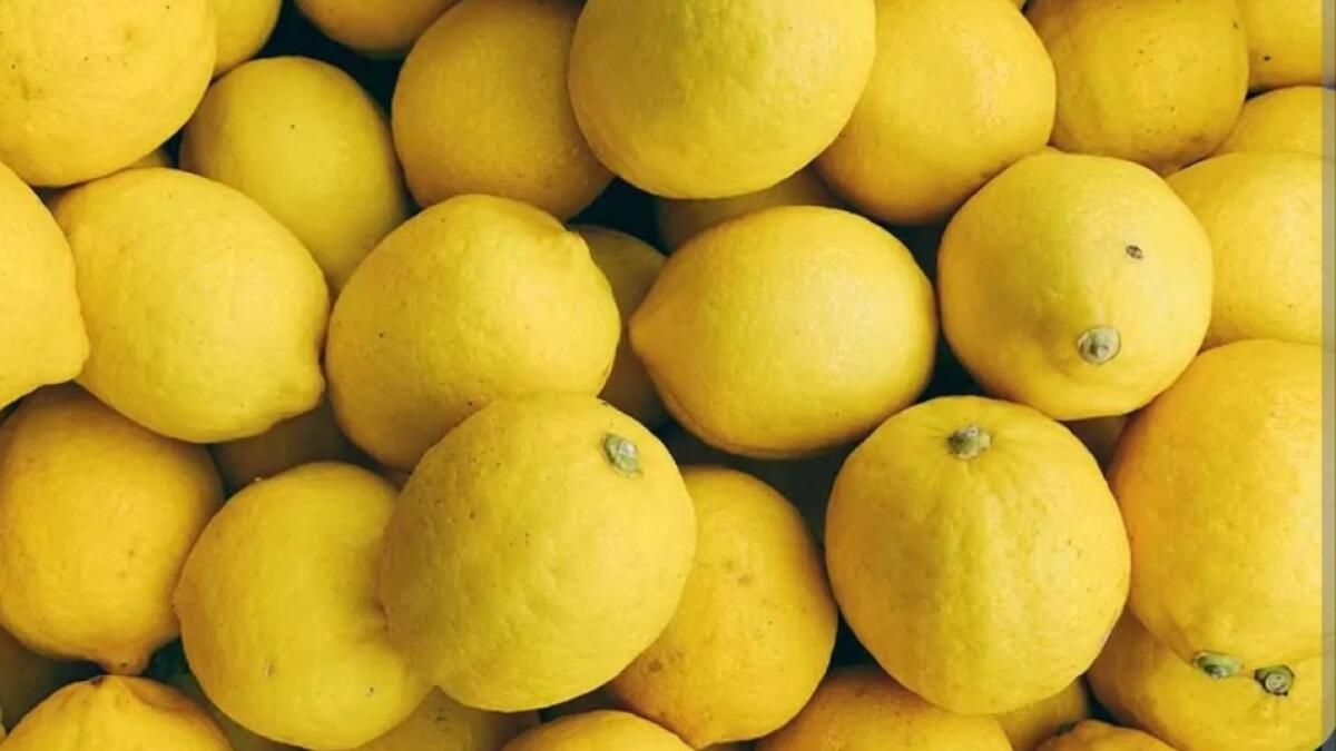 Mancata tracciabilità, limoni sequestrati e devoluti in beneficenza - 