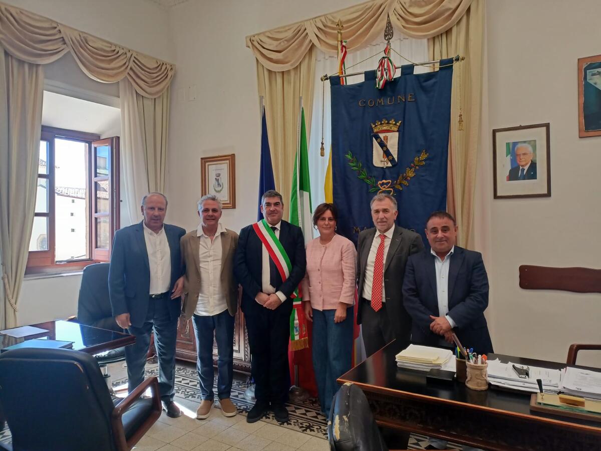 Il segretario provinciale di PeR contesta le scelte del sindaco di Mazzarino -