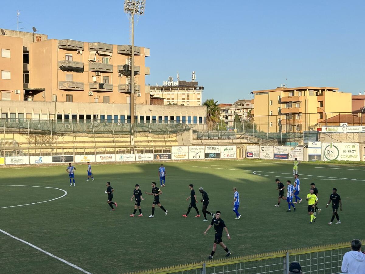 Il Gela soffre ma vince, 2-1 al Castelbuono: decide Manfrè all’89’ -