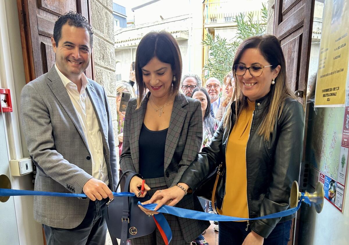 La biblioteca comunale è realtà: inaugurati i rinnovati locali  - 