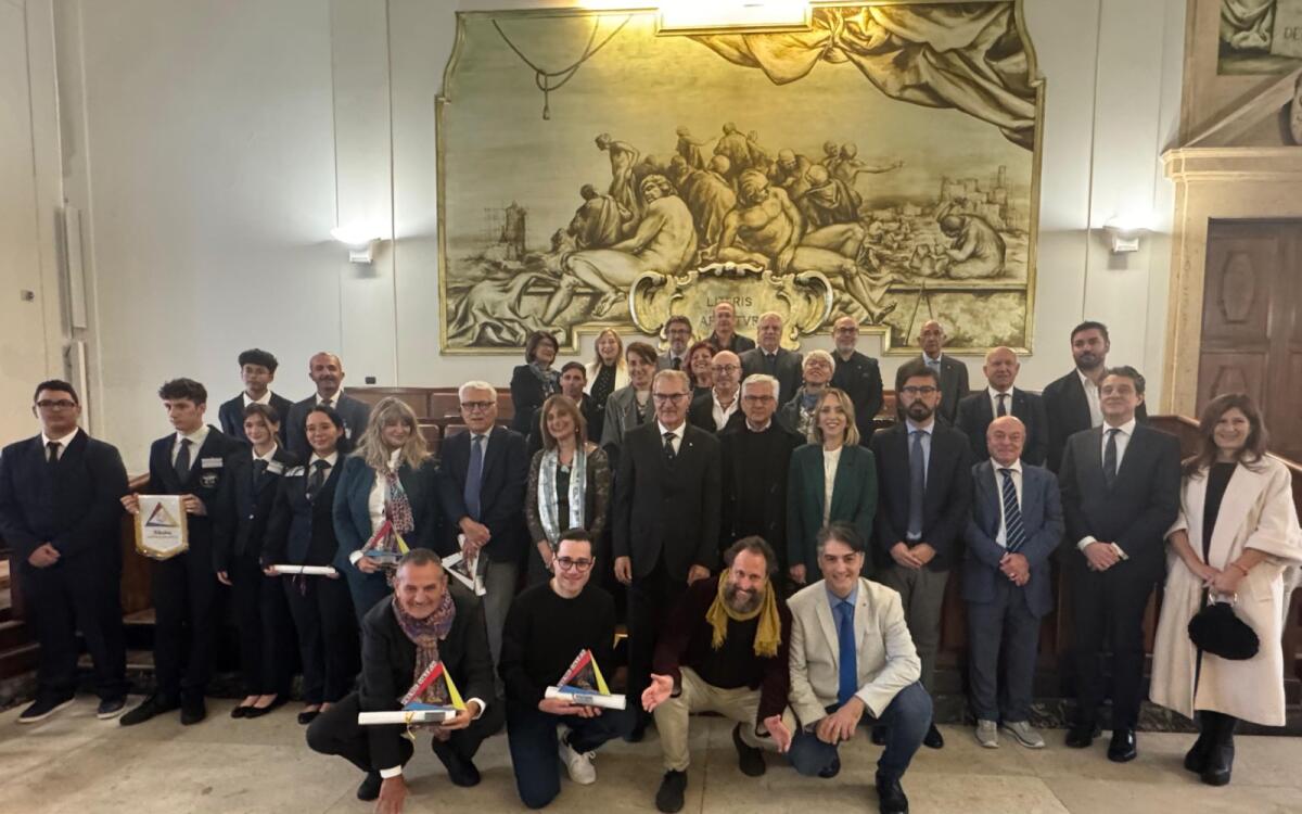 Premio Sikelos alle eccellenze siciliane -