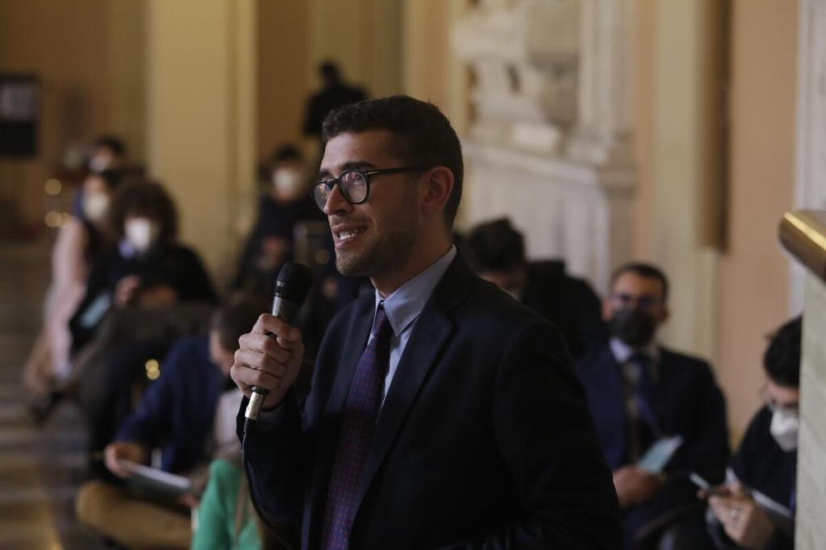 Perna(IV) sollecita il servizio bus per collegare Gela all&#8217;aeroporto di Comiso - 