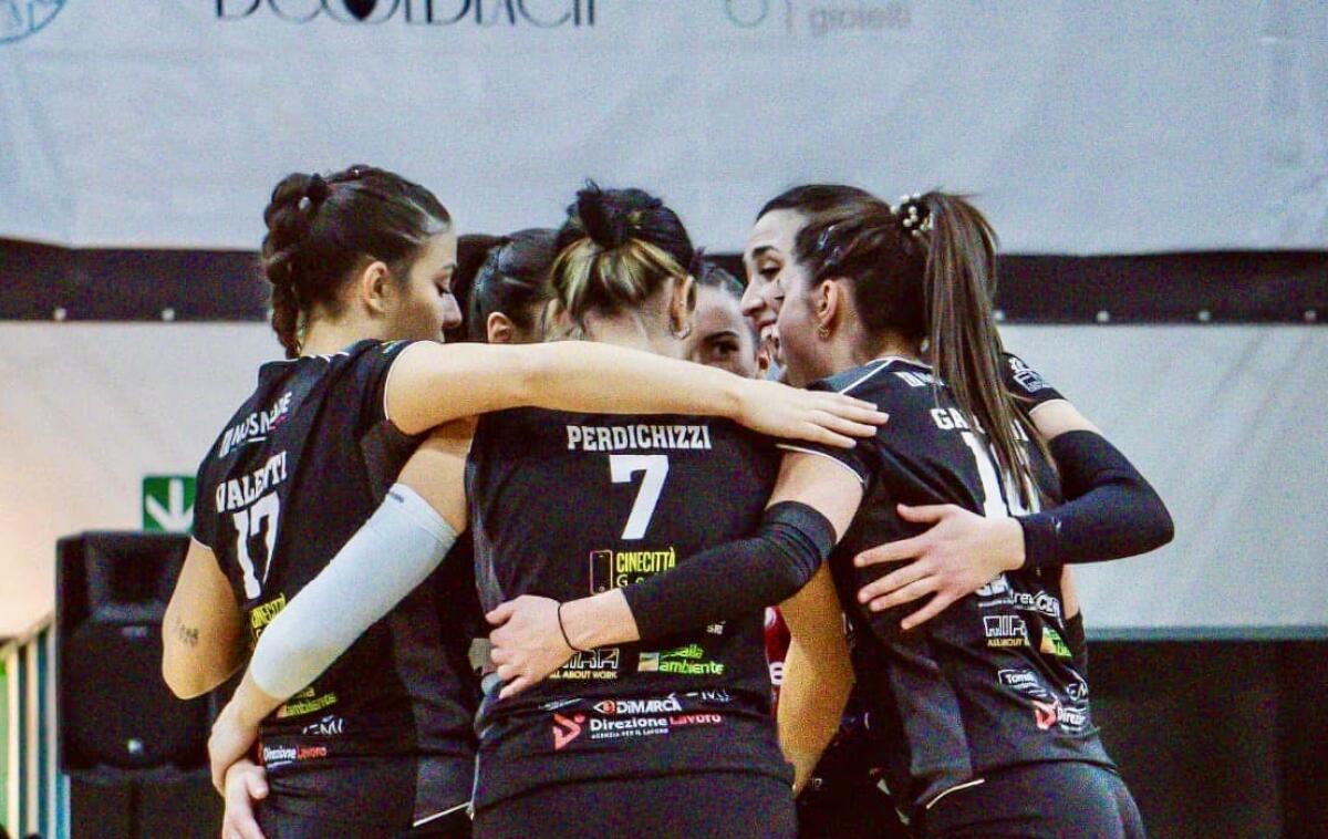 Volley, Serie C: a Modica domani la sfida tra capoliste Natare plus e Albert Nuova Città di Gela - 