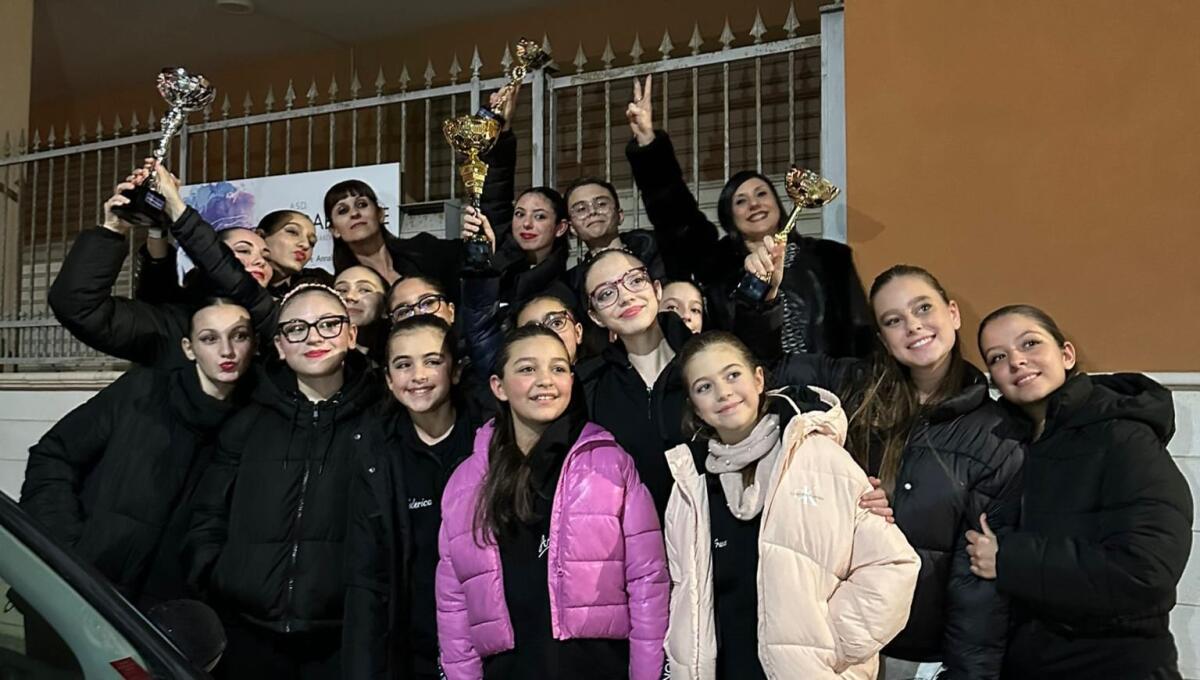Successi a pioggia per i piccoli danzatori gelesi -