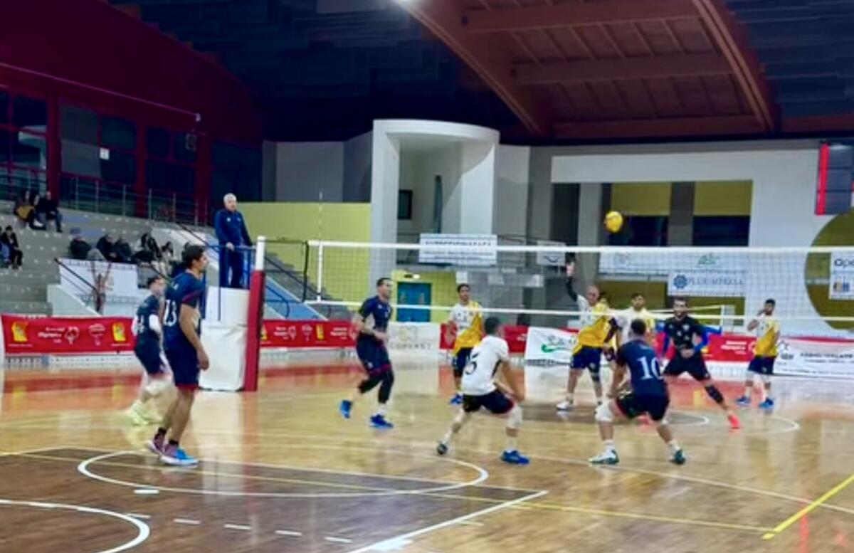 Ecoplast volley sconfitta in casa: la capolista Santa Teresa di Riva s’impone 3-0 -