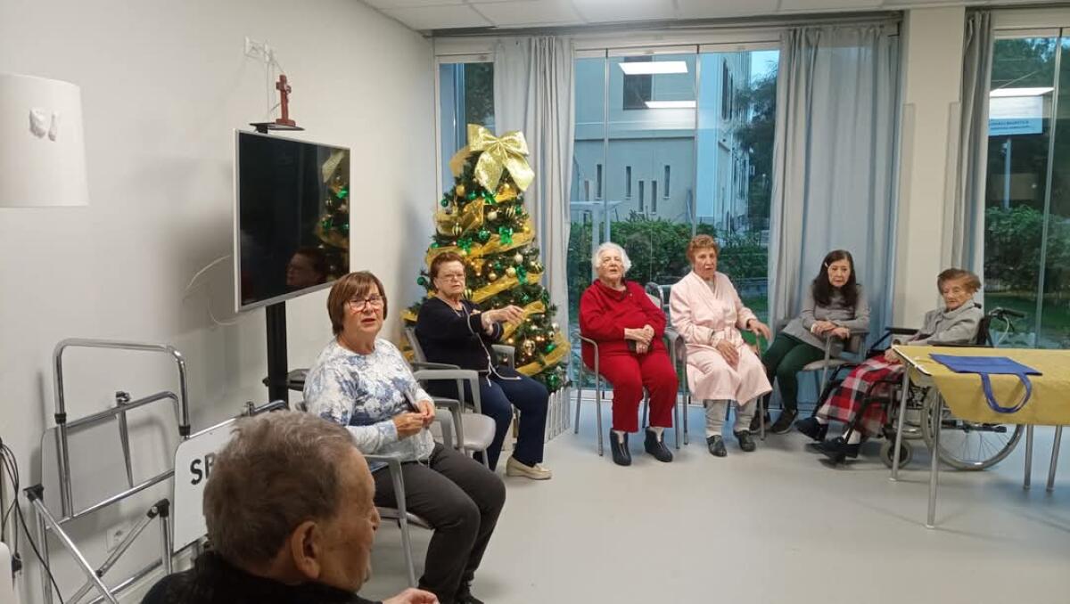Babbo Natale in corsia all’Rsa del Santa Barbara hospital - 