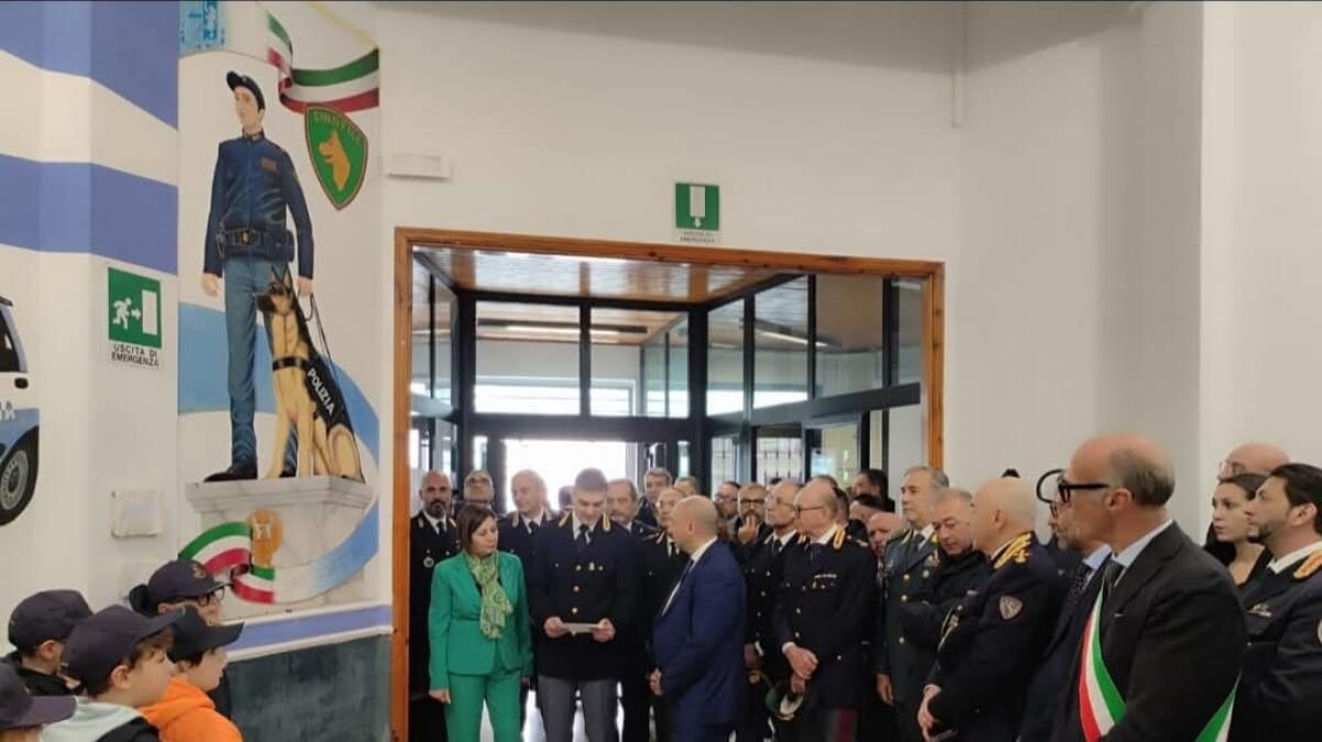 Murales in Questura dedicato ai cinofili - 