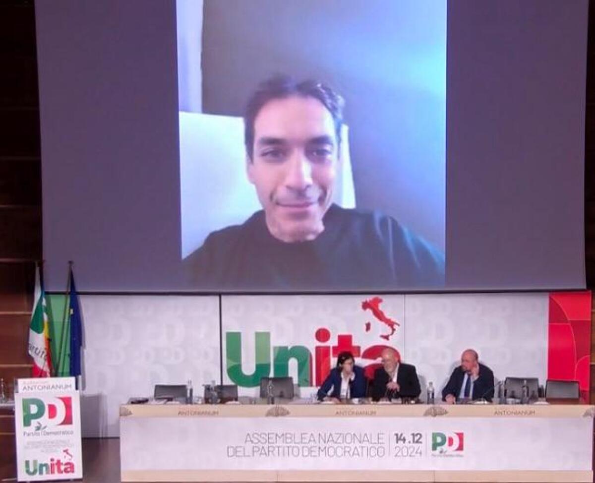 Peppe Di Cristina (Pd) all&#8217;assemblea nazionale pone la questione meridionale, la crisi della scuola e il caso Gela - 