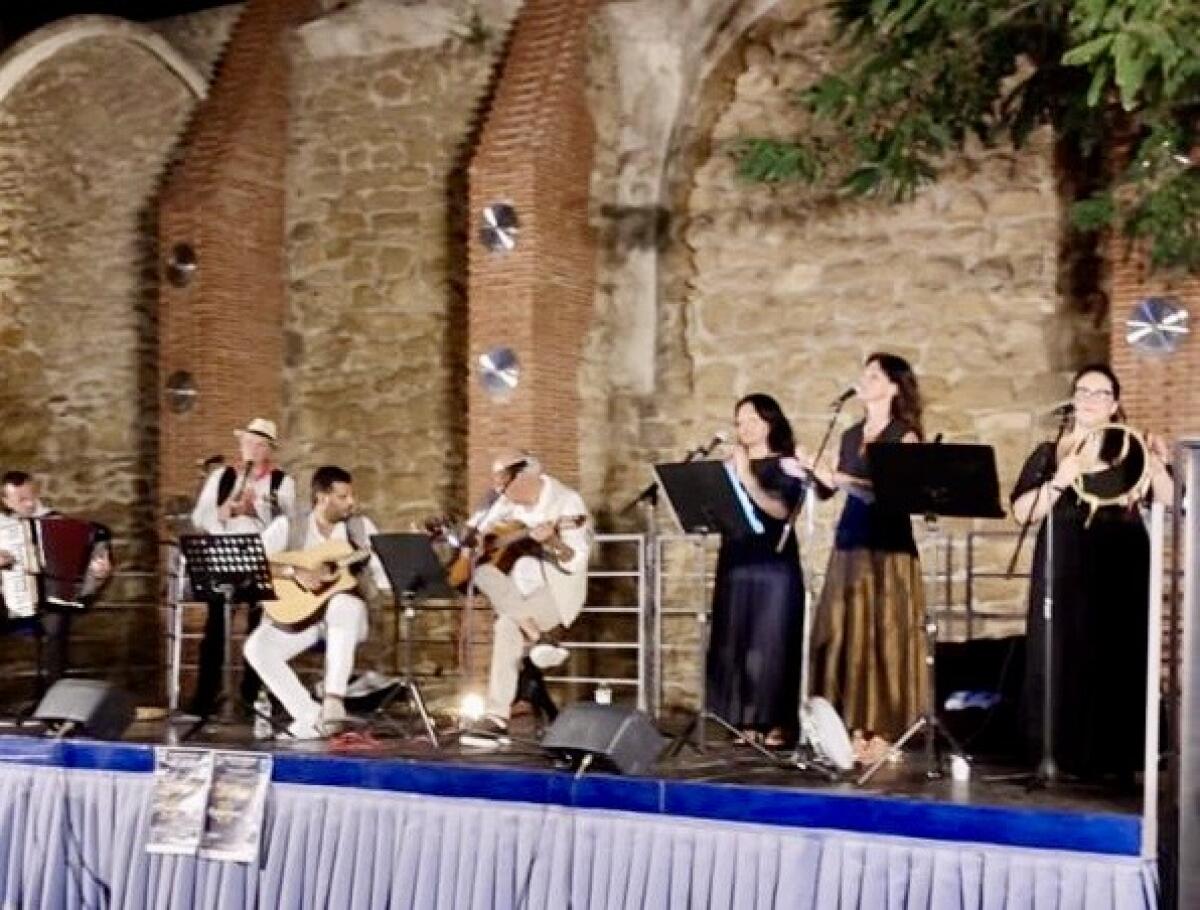La Gelika Folk porta in scena questa sera la “Cantata dei pastori” -