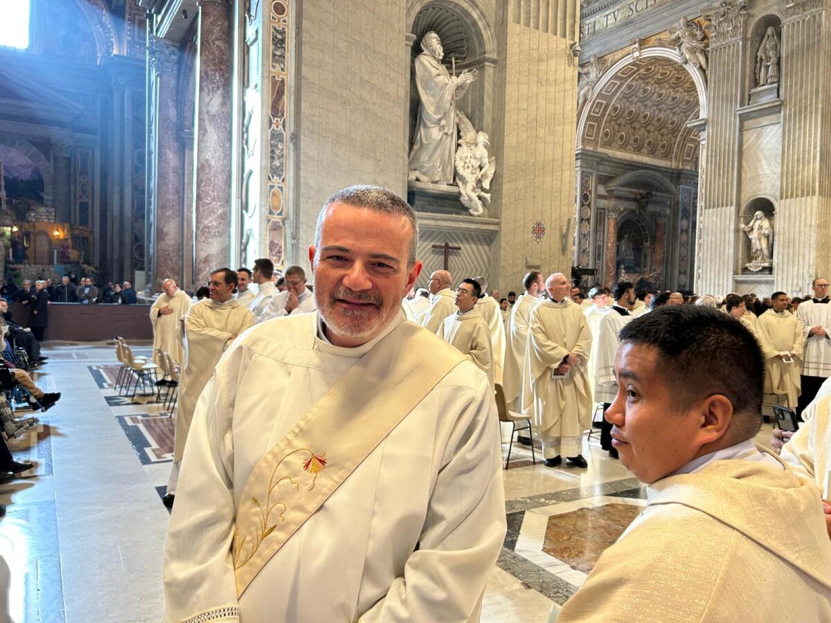 Forte emozione per il diacono e prof.Felici nel concelebrare la Messa di Capodanno a S.Pietro - 
