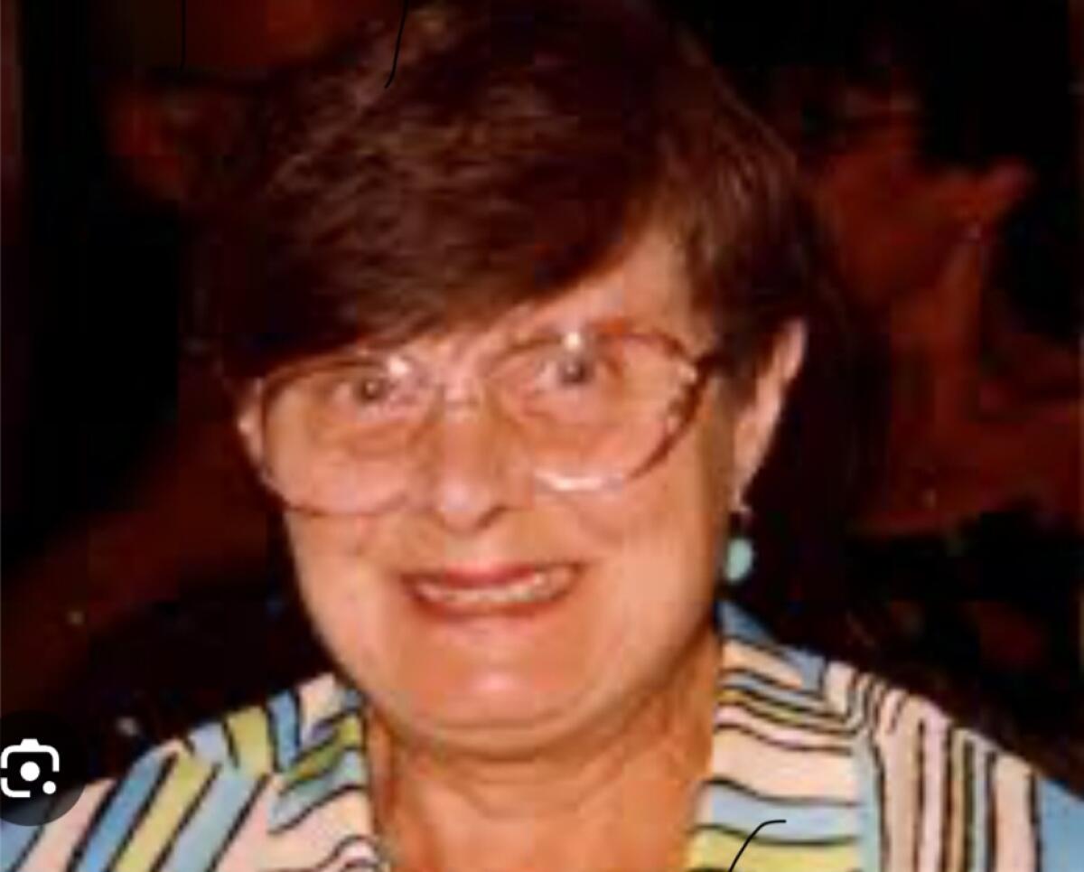 È salita in cielo la prof Giuseppina Basta Donzelli - 