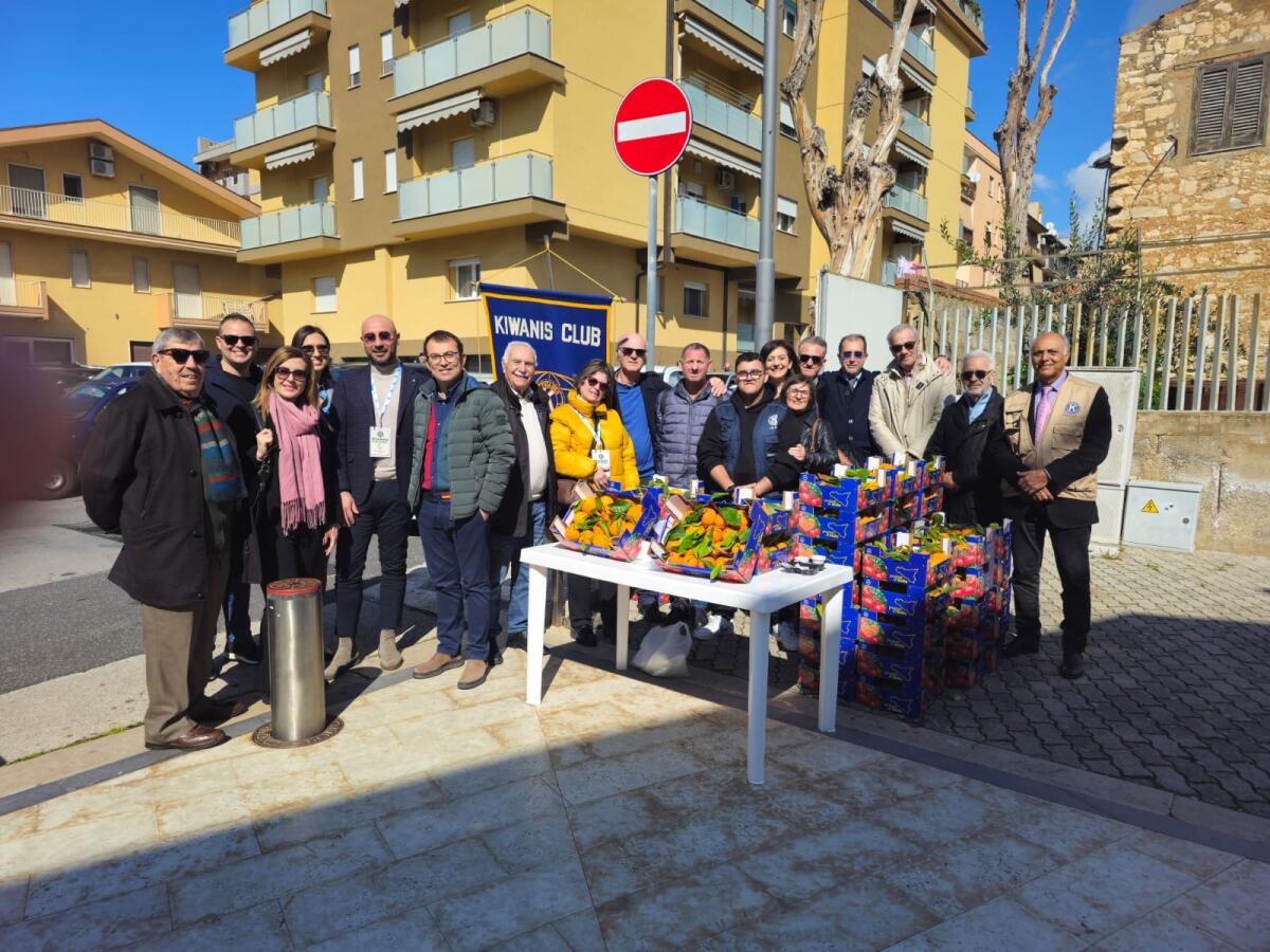 “Arance solidali”: iniziativa del Kiwanis a sostegno dell’associazione Orizzonte - 