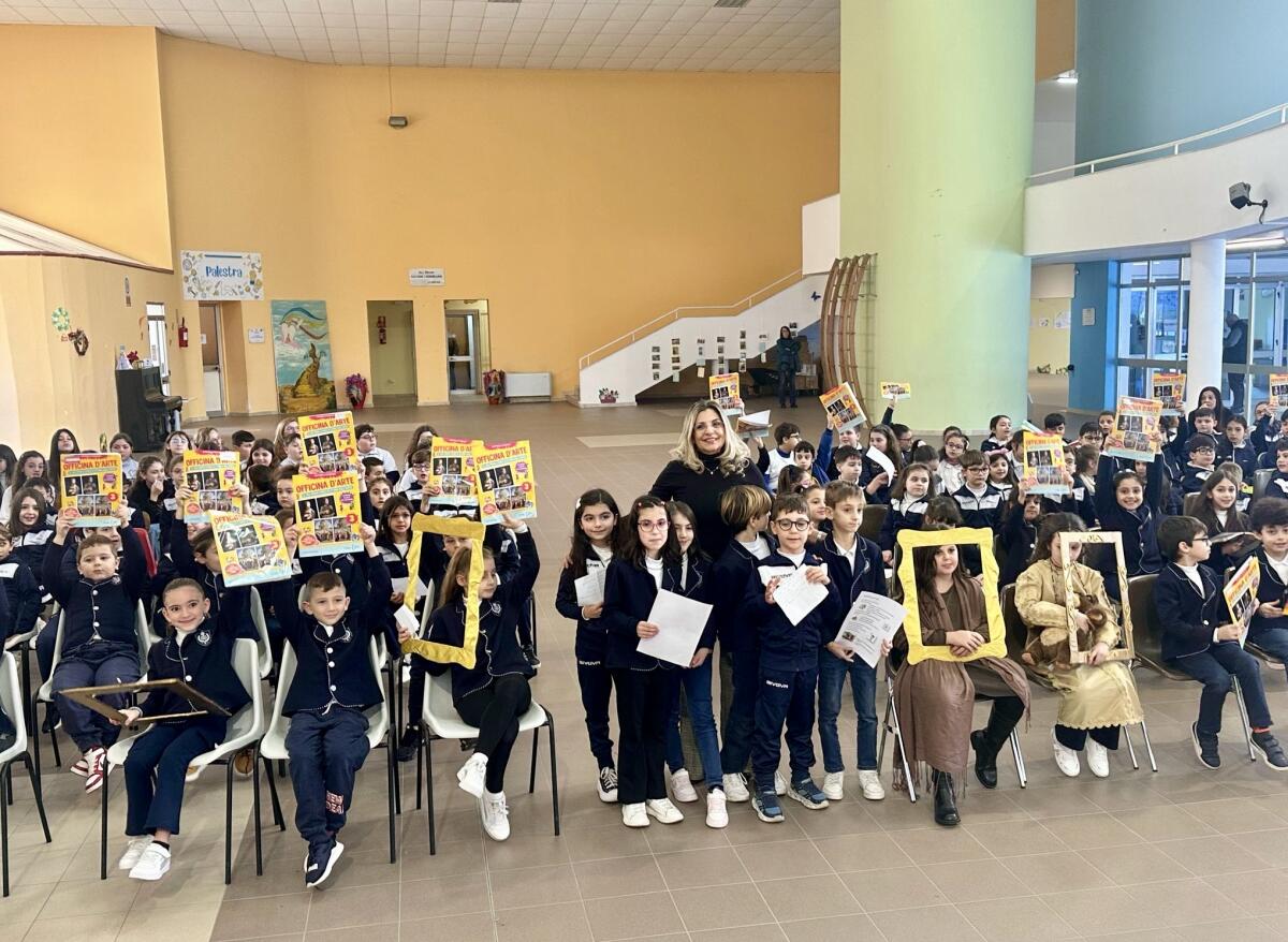 “Officina d’arte”, l’autrice Antonella Mazzara incontra gli alunni della “Mattei” -