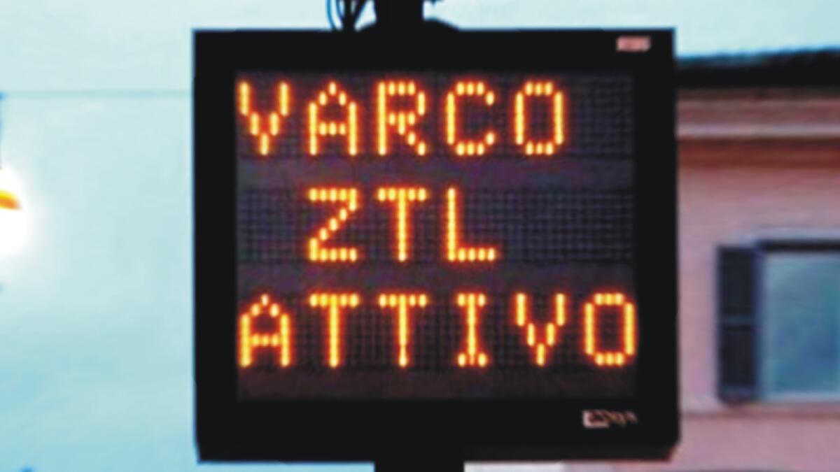 Controlli in Ztl anche su bollo e assicurazione -