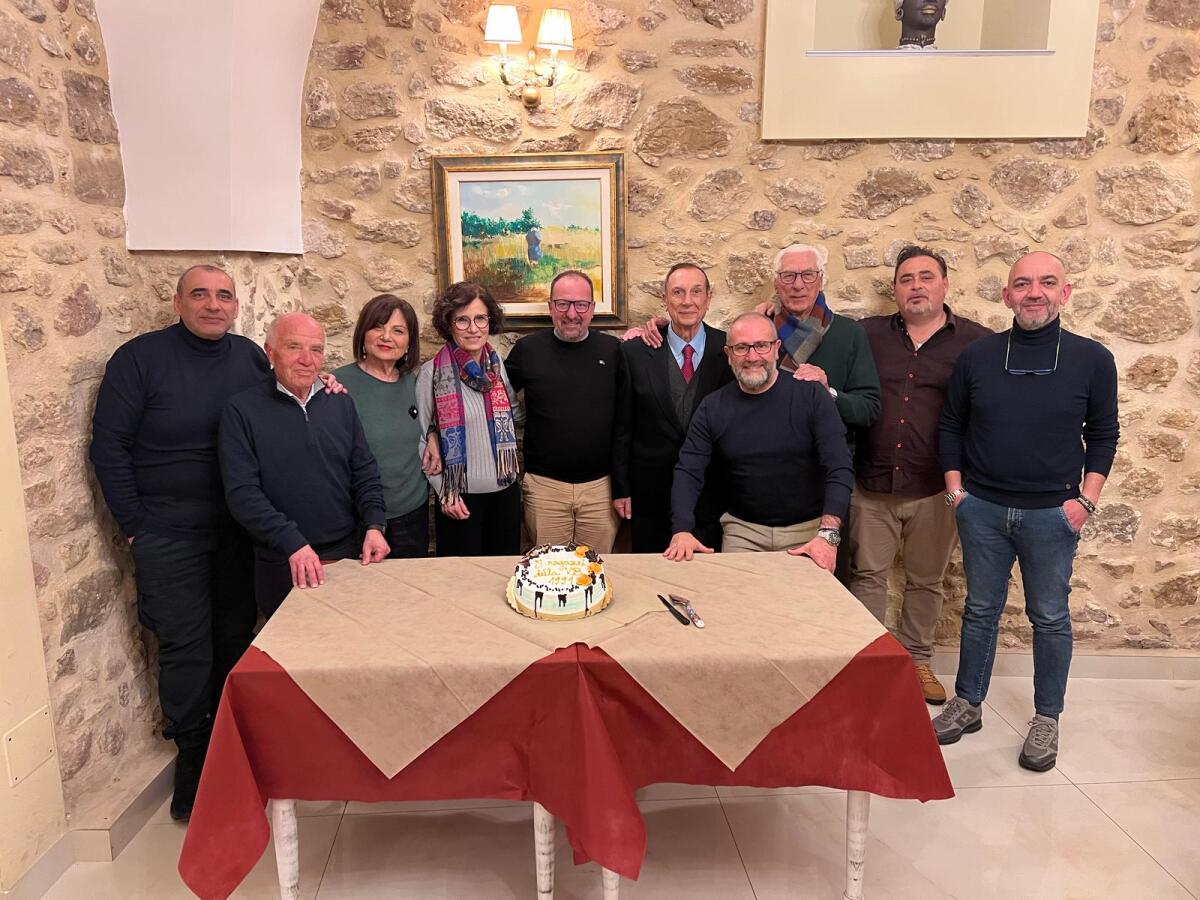 Emozioni e allegria per i 34 anni dal Diploma degli studenti della VB dell’ITG “Majorana” -