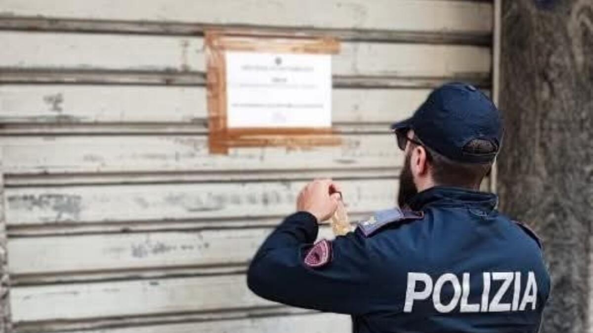 Bar ritrovo di pregiudicati, sospesa la licenza - 