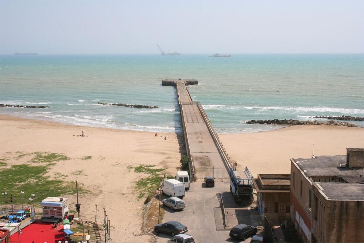 Demolizione ex pontile: il PLI punta l&#8217;indice su amministrazione e deputati e chiama a raccolta la città - 