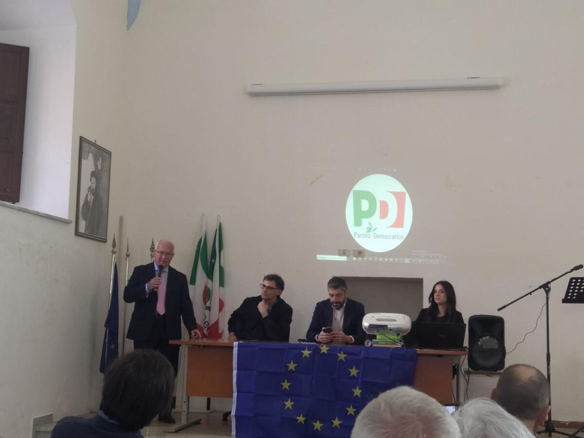 Pd nisseno si prepara ai congressi.Di Dio nella commissione - 