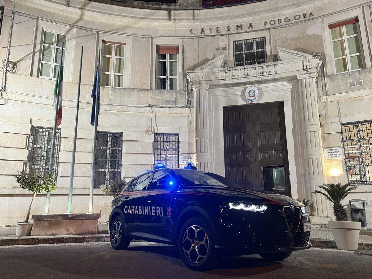 Arresto per un uomo che spacciava davanti ad un supermercato -