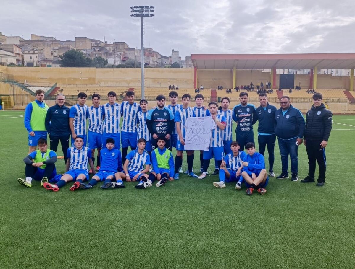 La Juniores del Gela calcio vola alla fase regionale e dedica il successo al piccolo Loris -