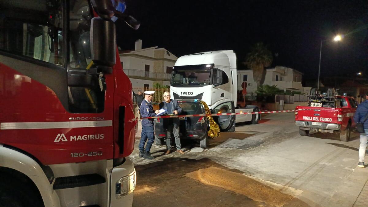 Scontro frontale auto-tir, muore una donna a Comiso - 
