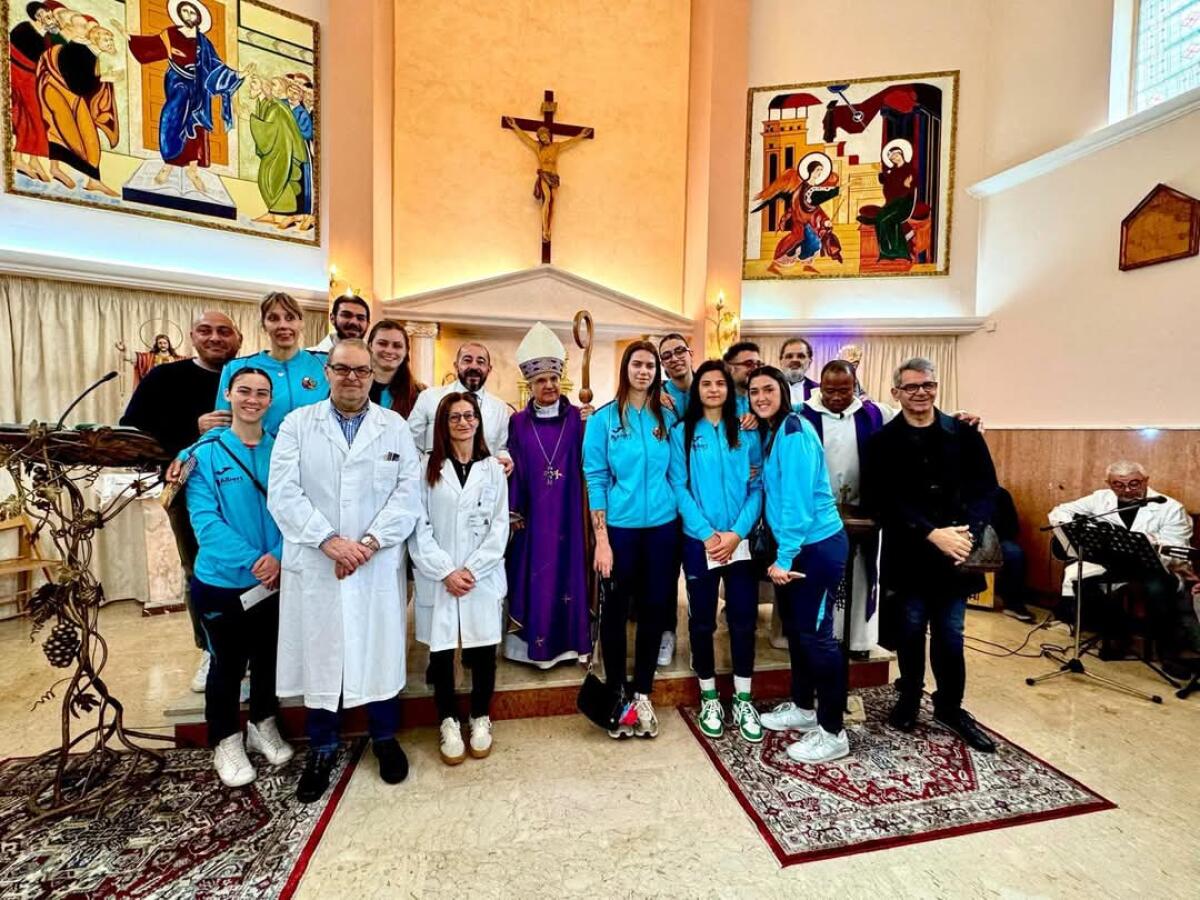 In ospedale è iniziata la settimana santa con il Vescovo -
