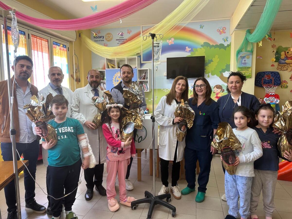 Doni in ospedale dalla Srr - 