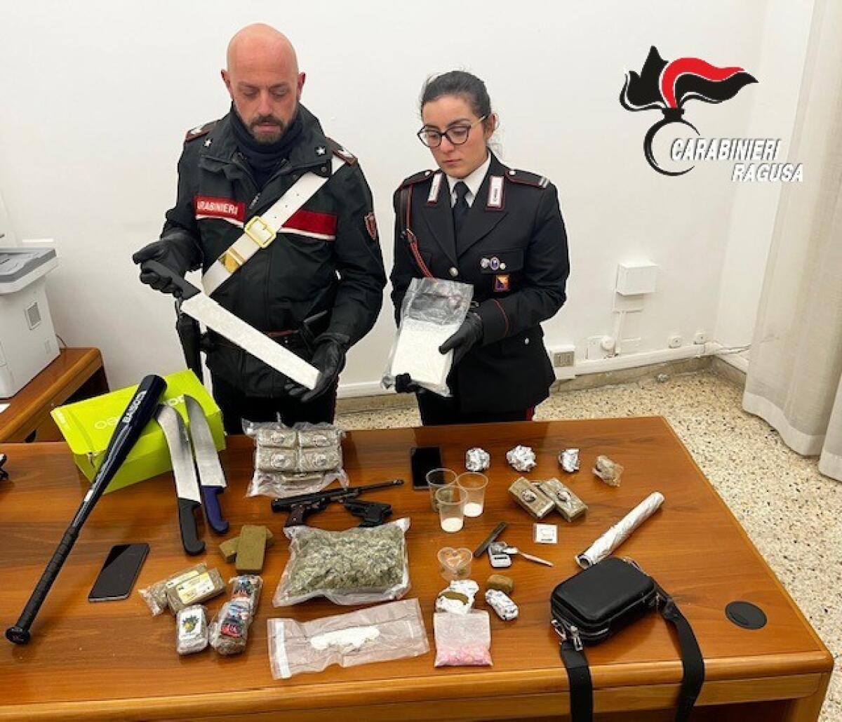 Droga in centro storico.3 arrestati e 3 kg di stupefacenti sequestrati - 