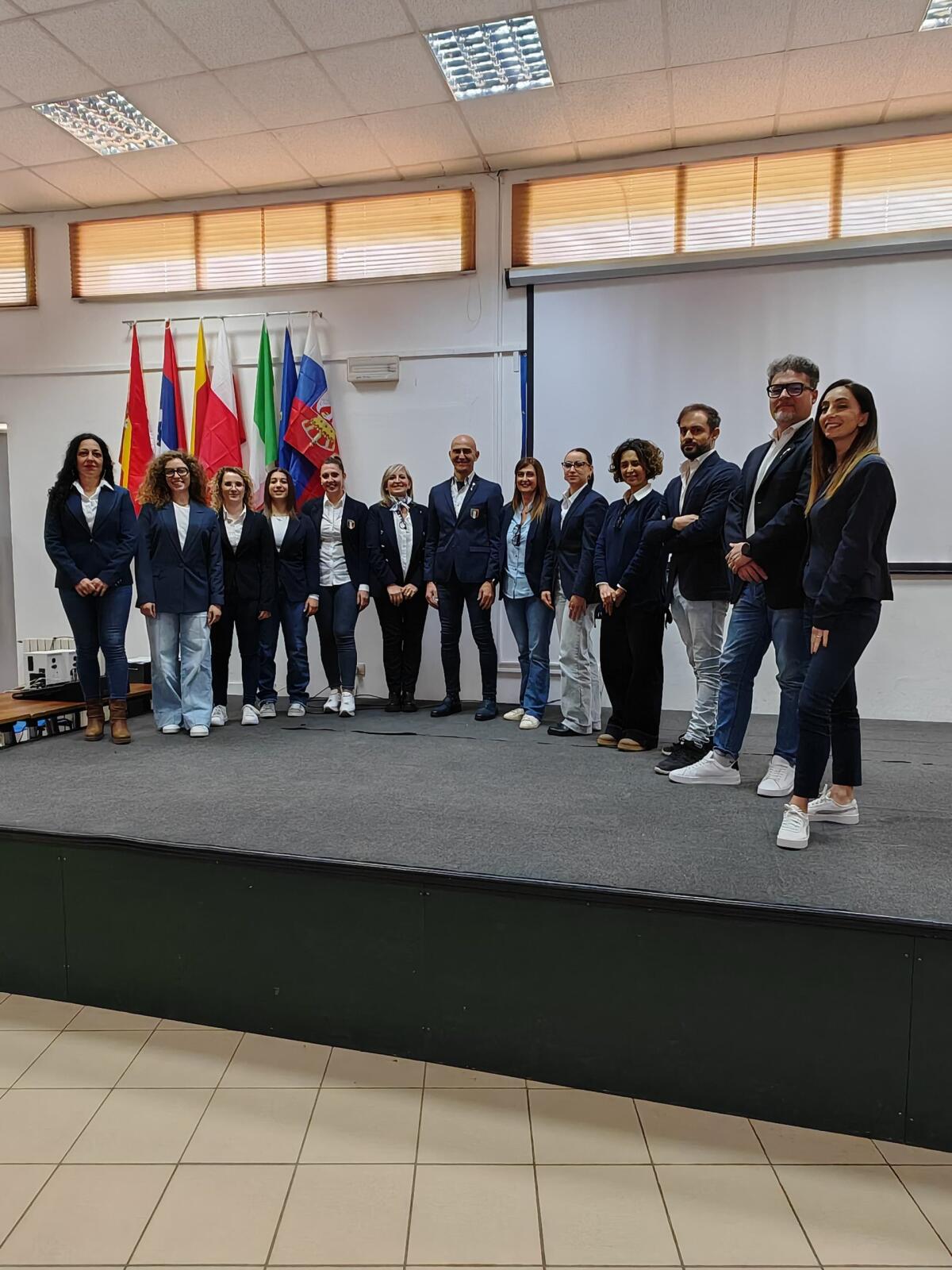 Gela punta in alto: 9 nuovi Ufficiali di Gara di Trampolino Elastico si formano al corso FGI - 