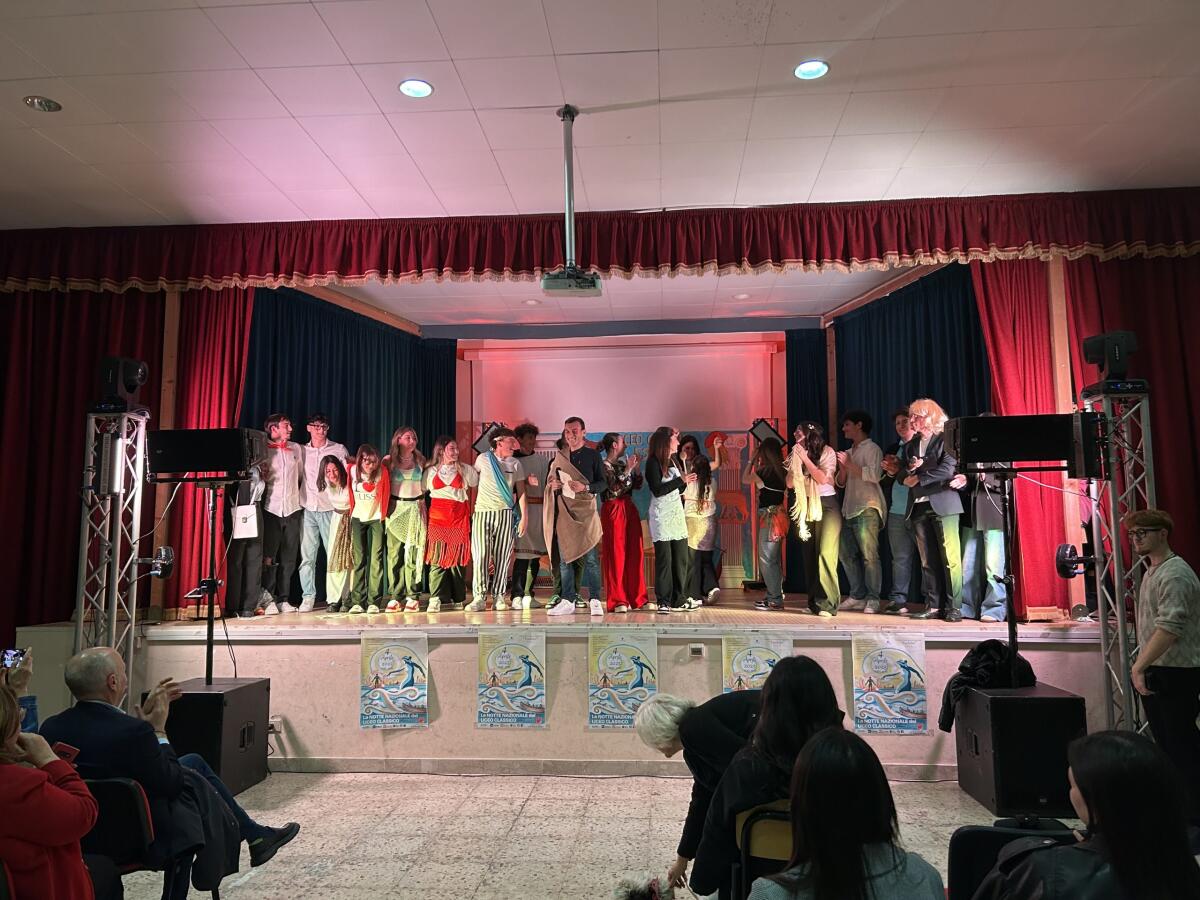 Notte nazionale del Liceo classico, la festa dell’istituto “Eschilo” tra teatro, musica e danza -