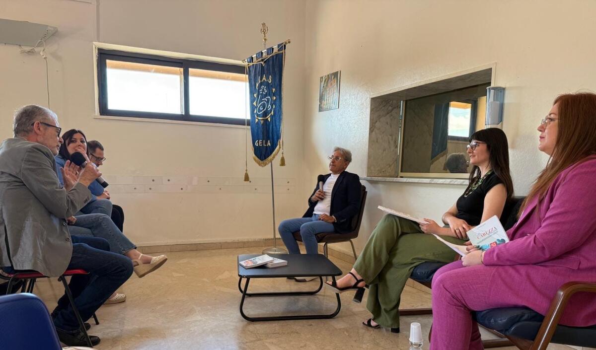 Come educare i nuovi giovani: all’Aias la presentazione del libro “Quella carezza della sera” - 