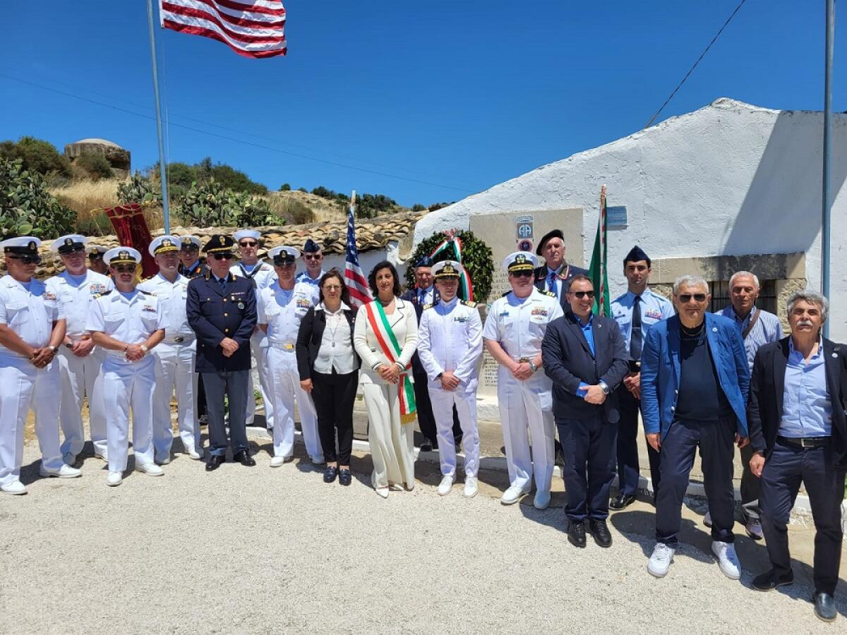 Sbarco Alleati:deposta lapide commemorativa a Ponte Dirillo - 